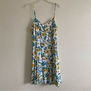Old Navy Women’s Size L White Yellow and Blue Floral Bird Strap Dress